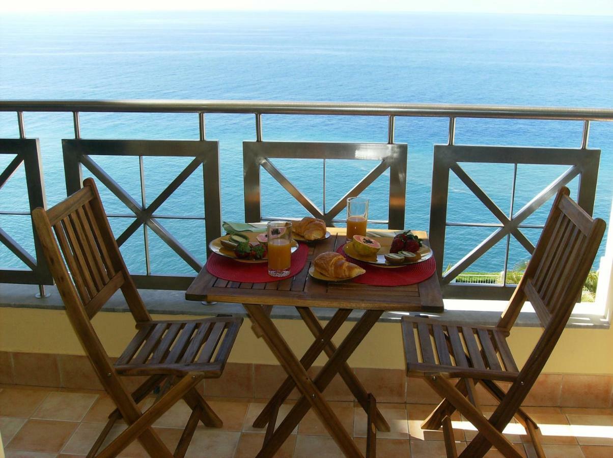 Oceanfront Apartment Funchal  Luaran gambar